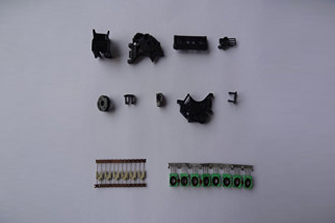 高溫度，高加纖連接器應用塑料樣品